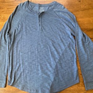 Vince long sleeved mens henley -L